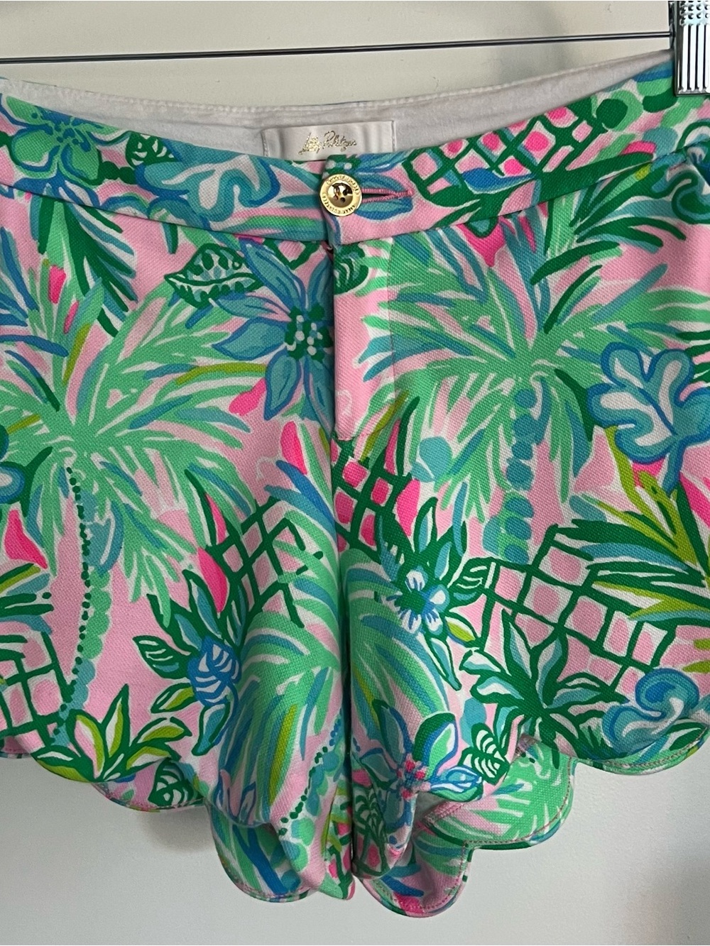 Lilly Pulitzer Pink Green Tropical Scalloped Shorts